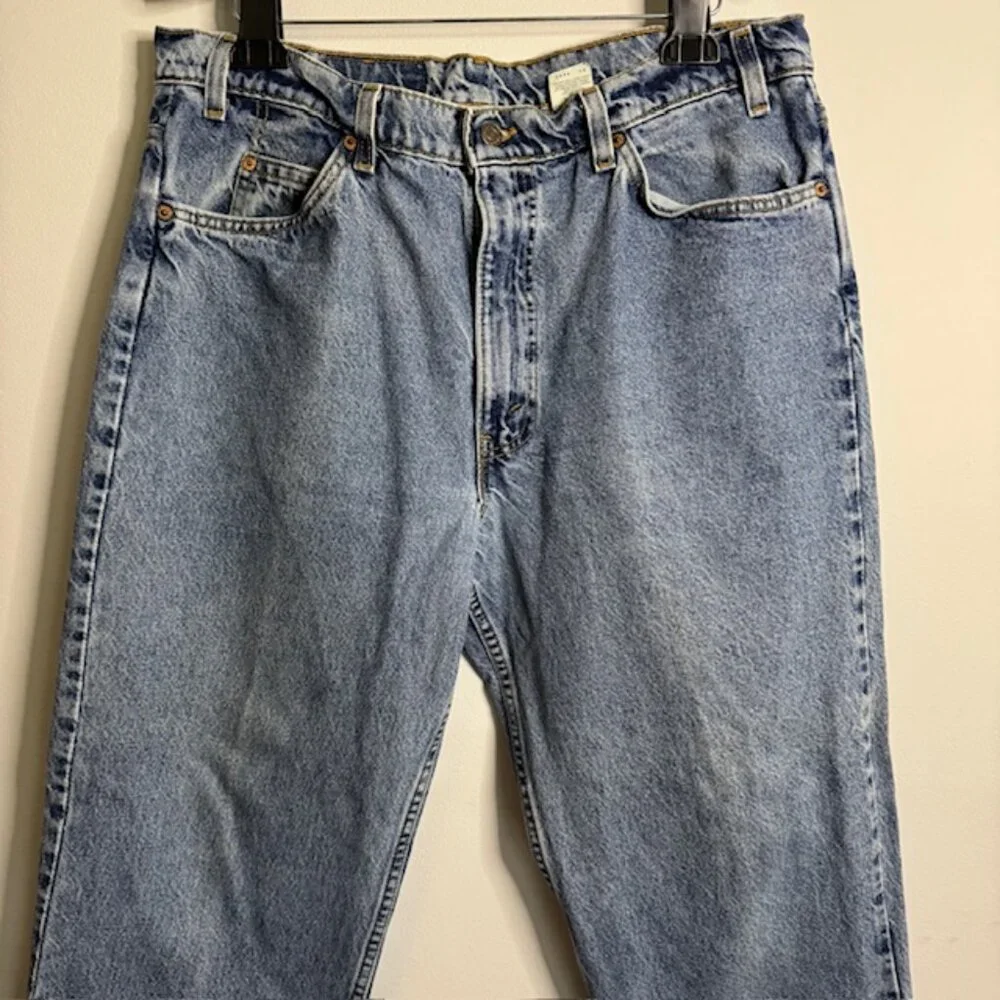 Vintage 1997 Levi's Orange Label Men's 550 Relaxed Fit Jeans 38x30